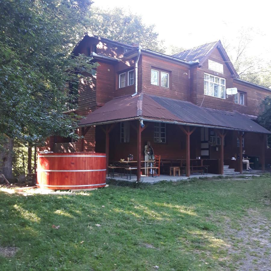 Szurdok Panzio BaileTusnad Exterior photo